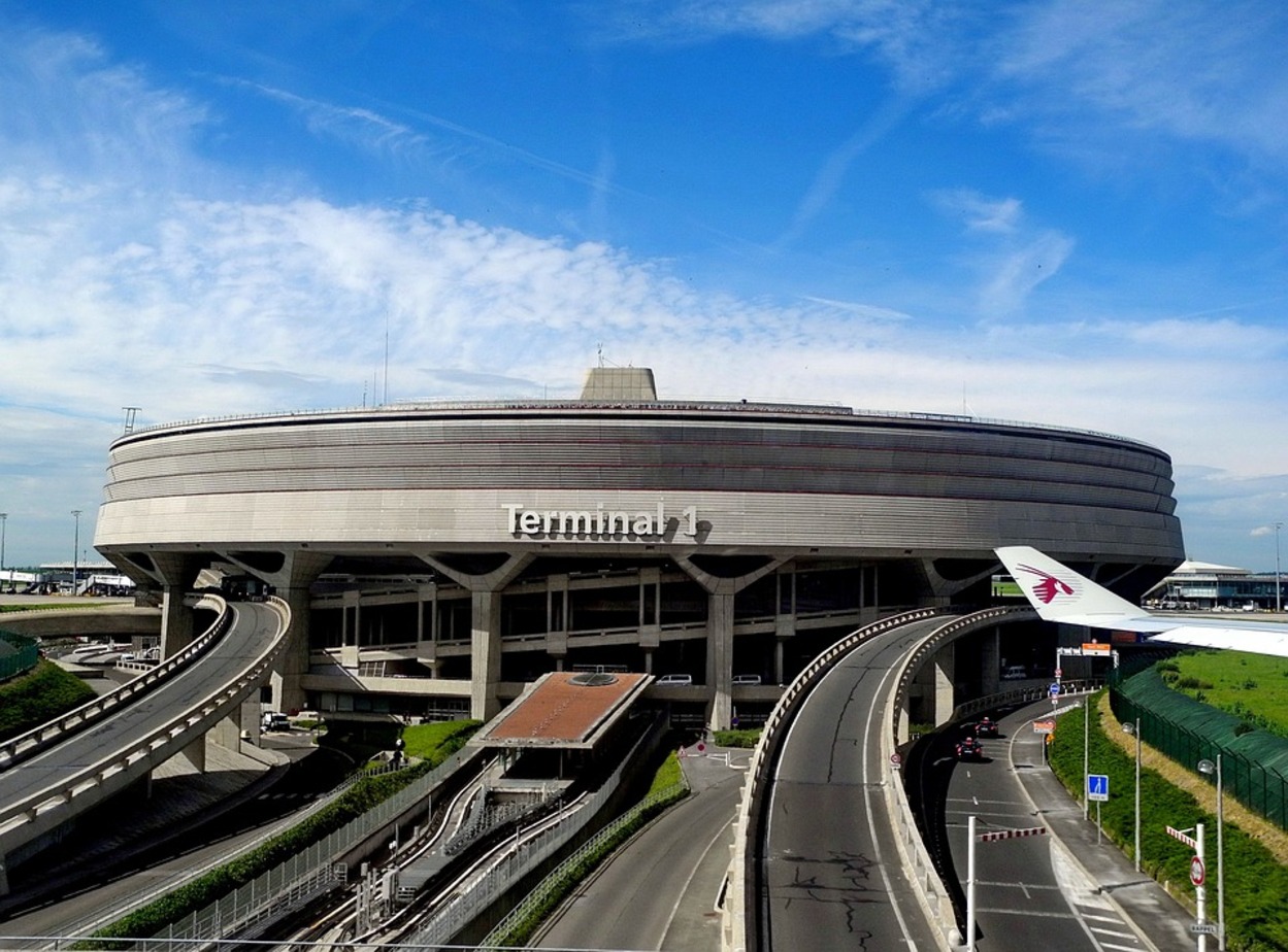 Refugiatul iranian care a inspirat filmul ”Terminalul”, cu Tom Hanks, a murit pe Aeroportul Charles de Gaulle din Paris