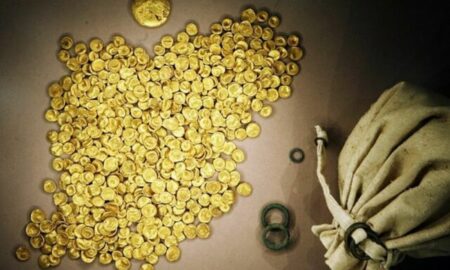 A fost furat cel mai mare tezaur de aur celtic descoperit în secolul 20. Paguba e atât de mare că se cere ajutorul populației