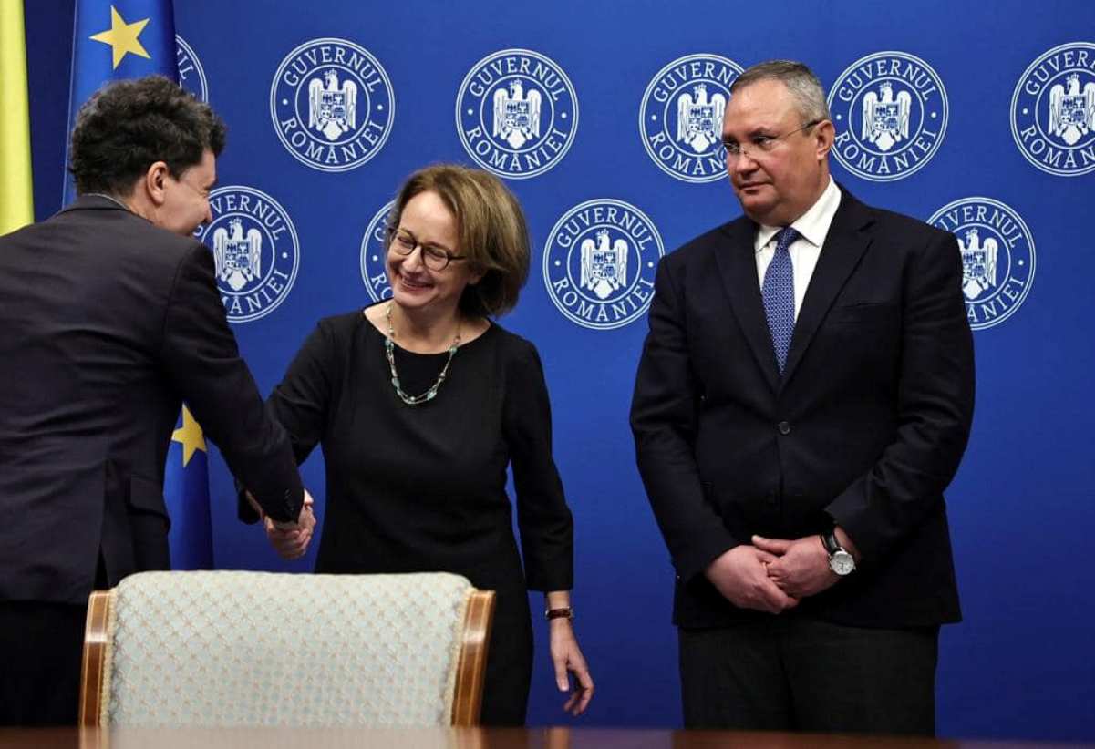 Nicuşor Dan încearcă să-i intre în graţii premierului Nicolae Ciucă. Cum i-a luat faţa Daniel Băluţă, primarului general