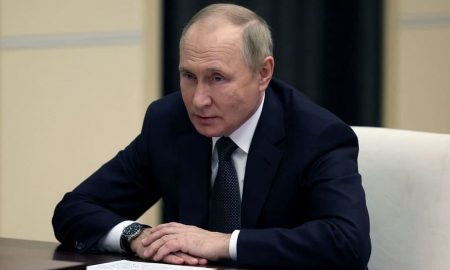 Iuda lui Putin sau cine va arunca primul cu piatra în liderul de la Kremlin. Scenariile expuse de un opozant rus