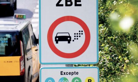 În atenția românilor care călătoresc. Au fost anunțate noile indicatoare rutiere spaniole pentru 2023. Cum arată ele