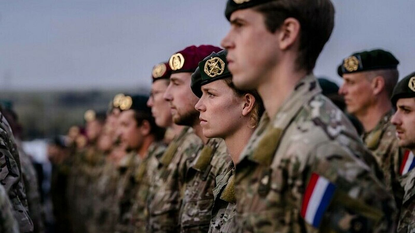 Tragedie în București. Un militar din cadrul Forțelor Armate Franceze a fost găsit înjunghiat mortal într-un hotel