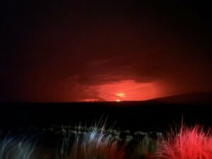 Cel mai mare vulcan activ de pe planetă a început să erupă în Hawaii, după aproape patru decenii
