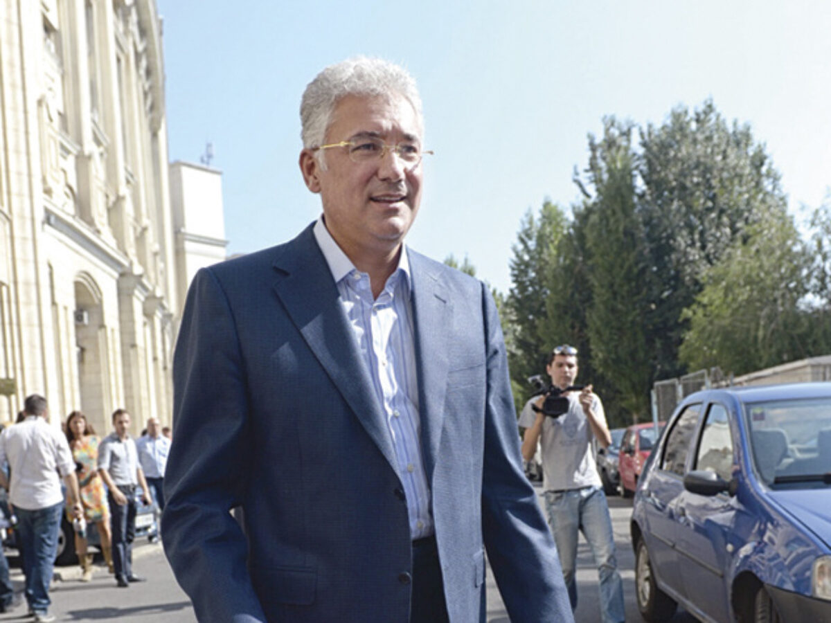 Adriean Videanu și Ioan Niculae au fost achitați în dosarul Romgaz. „Discounturile” primite de Interagro au fost legale
