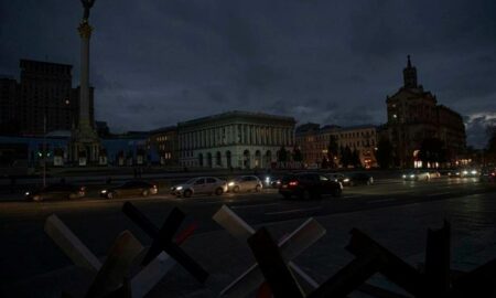 Fără iluminat festiv timp de o oră în această seară. Capitala îşi arată solidaritate faţă de Ucraina