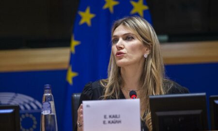 Fostul vicepreședinte al UE Eva Kaili, arestată preventiv, după ce s-a autoincriminat în scandalul mitei din Qatargate