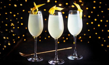 Băutura French 75, recomandată pentru dimineața de după Crăciun. „Lovește” precum tunul francez folosit în Primul Război Mondial