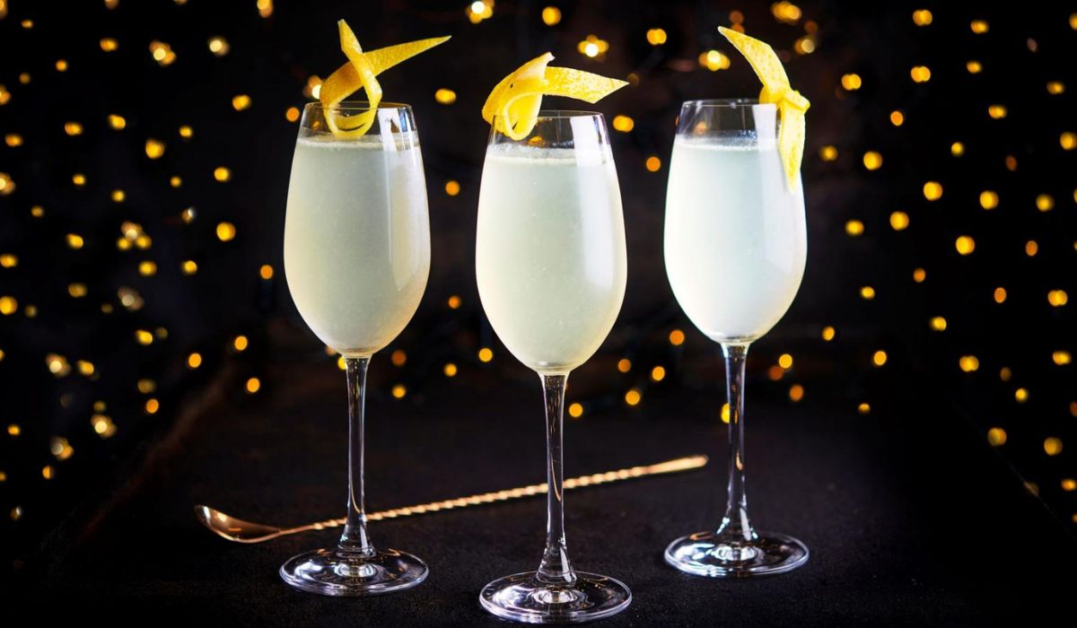 Băutura French 75, recomandată pentru dimineața de după Crăciun. „Lovește” precum tunul francez folosit în Primul Război Mondial