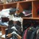 Cumpărați de la ANAF cadouri de Crăciun! Prețurile n-au concurență, sunt pentru buzunarele mai goale