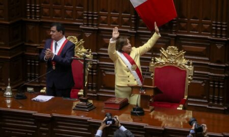 Președintele peruan Castillo, arestat. Un deputat preia conducerea statului. Primele reacții externe