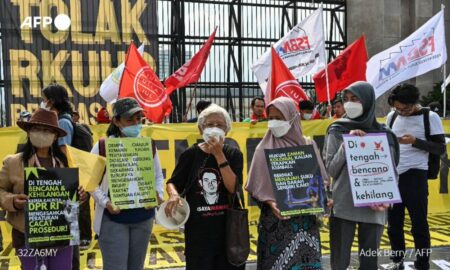 Guvernul indonezian a aprobat proiectul de lege care interzice relațiile sexuale și conviețuirea în afara căsătoriei