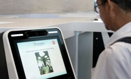 16 aeroporturi din SUA folosesc tehnologia de recunoaștere facială pentru verificarea actelor de identitate. În 2023 se extinde