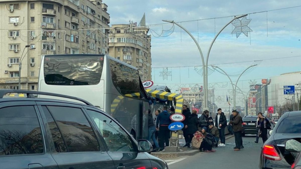 Accidentul cu elevi greci de la Pasajul Unirii. Ultimele informații. Patru persoane în stare gravă din totalul de 15 răniți