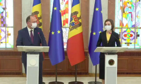 Uniți în fața amenințărilor Rusiei. România ”va fi alături mereu de Republica Moldova şi cetăţenii săi”