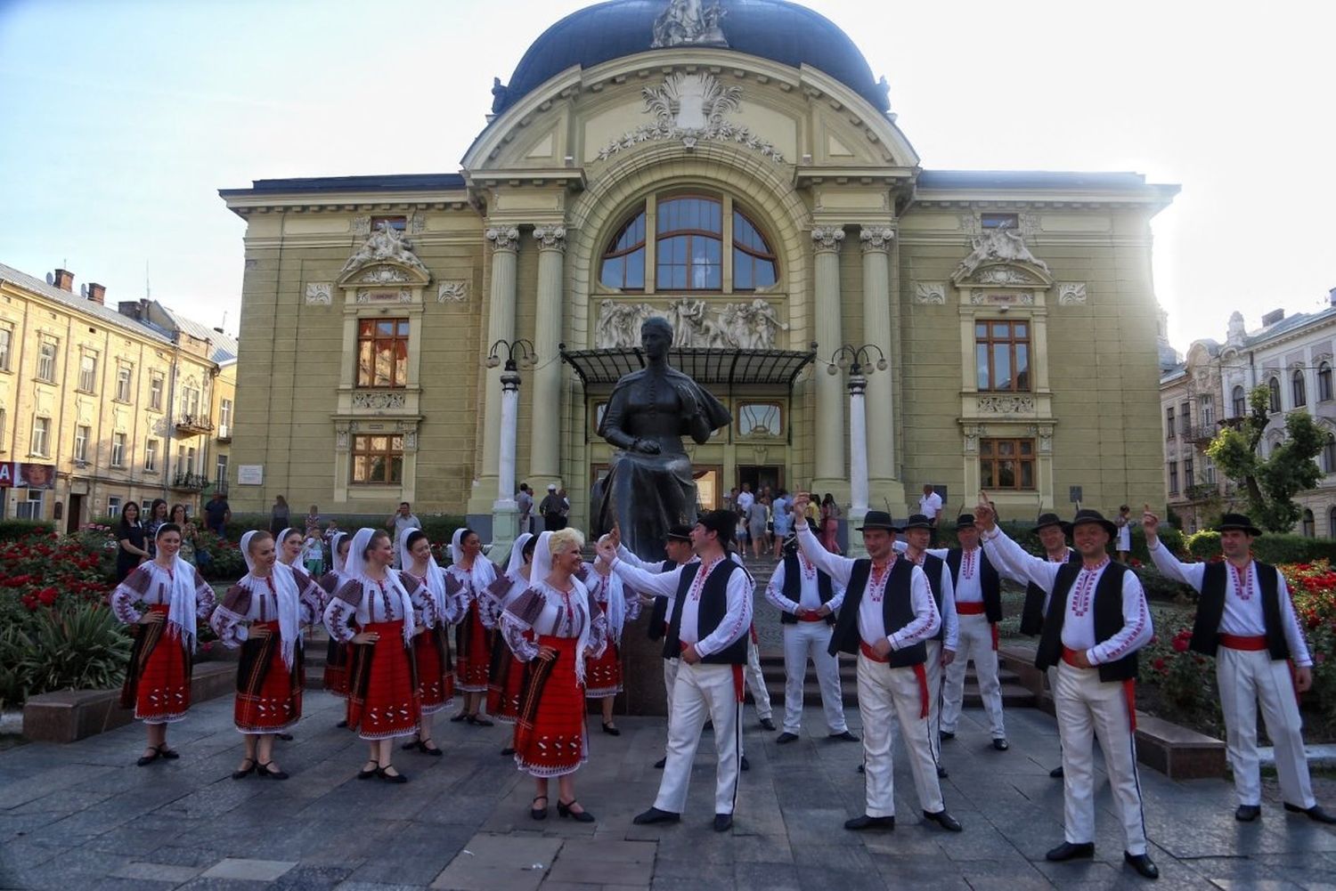 România îi bate obrazul Ucrainei. Critici dure la adresa Kievului