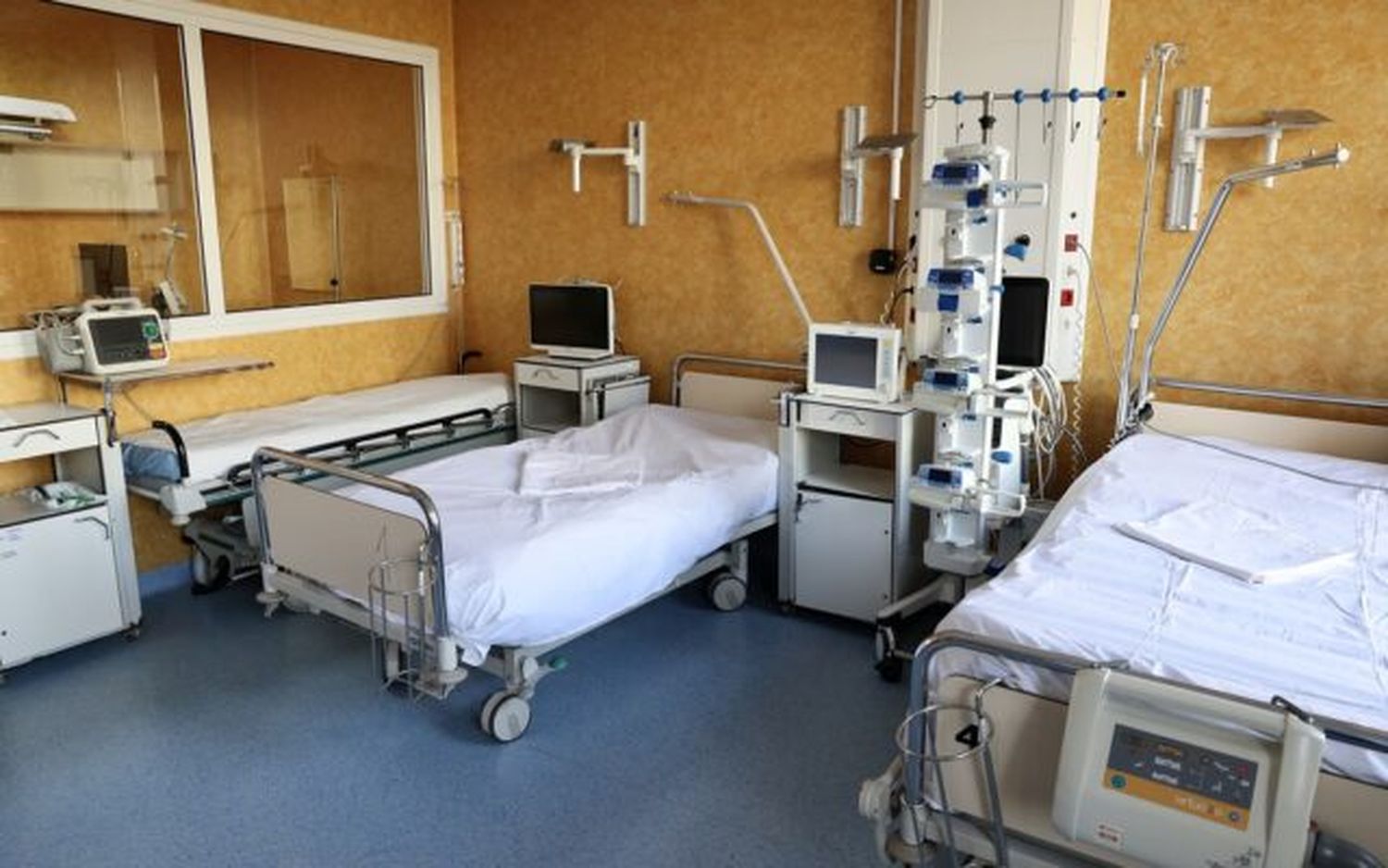 Ai primit un diagnostic serios? Clinicile private din România costă la fel de mult ca cele internaționale