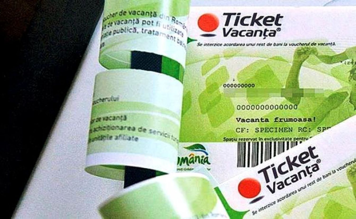 Bugetarii primesc şi anul acesta tichete pentru vacanţă cu aceeaşi valoare. Ce riscă persoanele care încearcă valorificarea lor