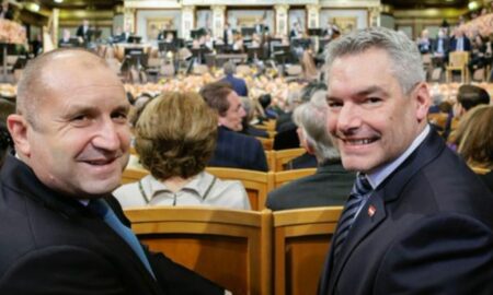Cancelarul Austriei, disperat să-şi agăţe electoratul prin abordarea diferenţiată a României şi Bulgariei