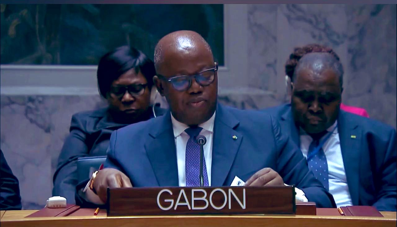 Șocant. Fostul ambasador al Gabonului în SUA a murit după ce a suferit un atac de cord în timpul unei ședințe de guvern