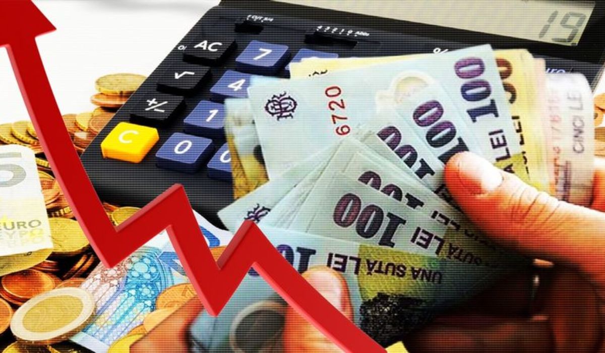 Evoluția lunară salariilor în România. Meseriile plătite cu 10.000 de lei