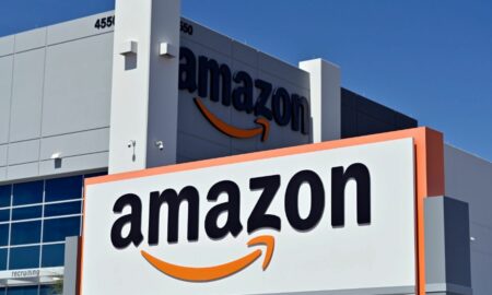 Conducerea Amazon taie în carne vie. Se vor face restructurări masive