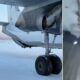 Imagini terifiante cu un avion care a rămas fără ușă chiar în timpul zborului. Ce a urmat este și mai șocant