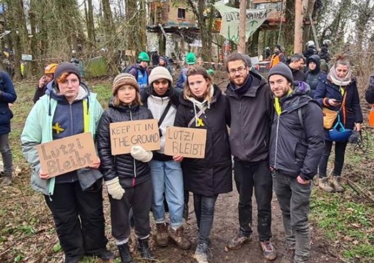 Activista suedeză pentru climă Greta Thunberg, printre protestatarii îndepărtați cu forța de poliție în Germania