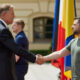 Fiecare cu ale lui. Iohannis vrea modificarea legii minorităţilor naţionale din Ucraina, Zelenski vrea armament