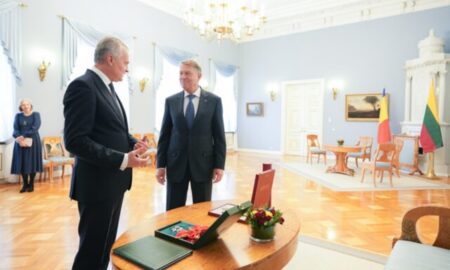 Care a fost cel mai scump cadou primit de președintele Iohannis anul trecut. Inventarul darurilor e interesant