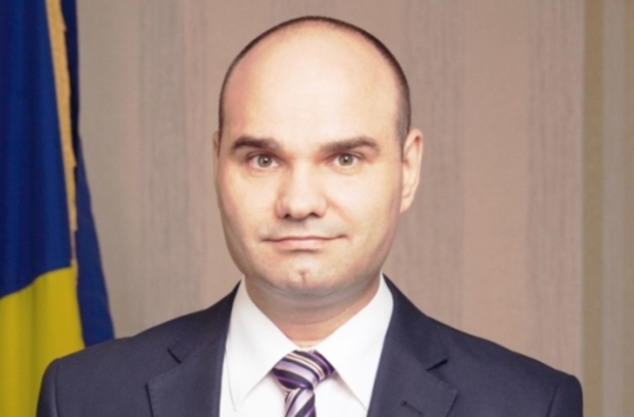 Exclusiv. La presiunea liberalilor, PSD l-a obligat pe Constantin Mituleţu să demisioneze din fruntea Autorităţii Electorale