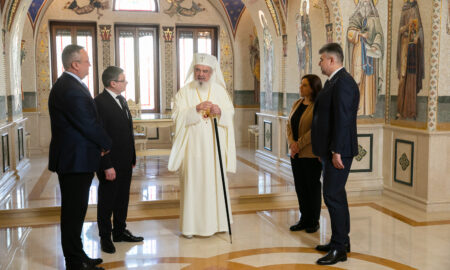 Patriarhul Daniel l-a ”dojenit” pe președintele Igor Grosu, președintele Parlamentului Republicii Moldova
