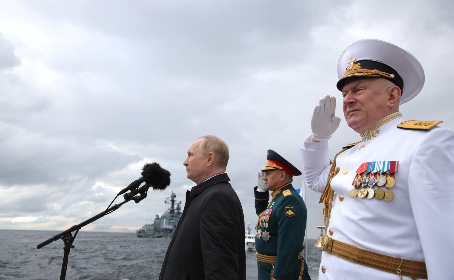 Schimbări majore în armată făcute de Putin