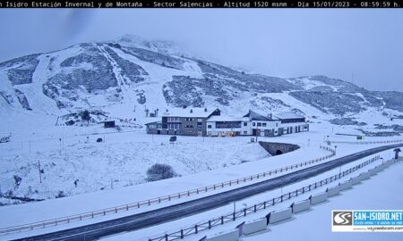 În sfârșit, s-au redeschis stațiunile de schi! A nins și a fost ger, iar imaginile circulă pe toate rețelele din online