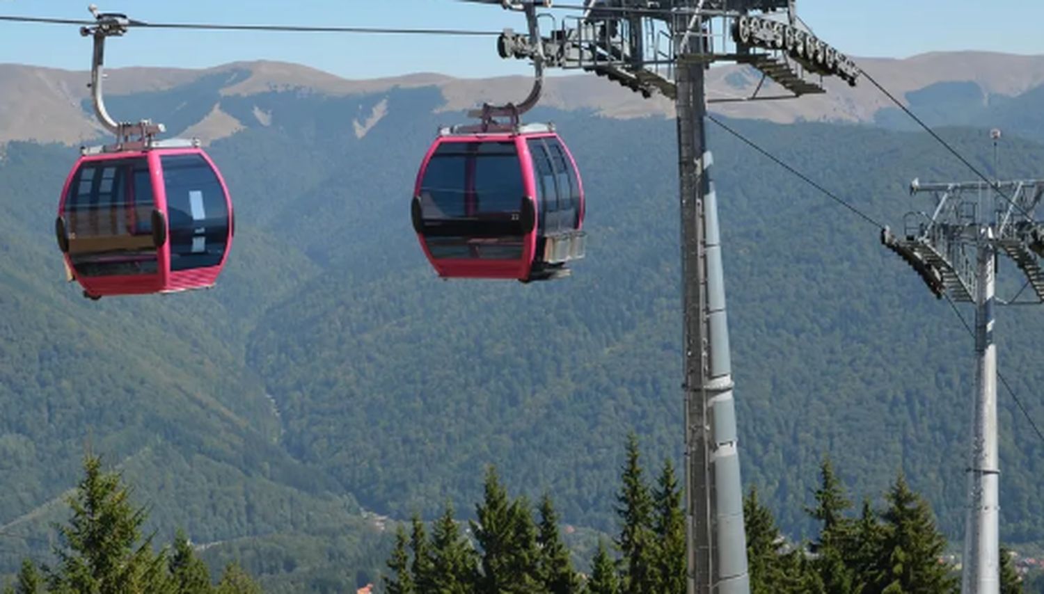 Primăria din Sinaia a finalizat cumpărarea Telecabinei și a Telefericului de la o companie în care e implicat și  Adrian Sârbu