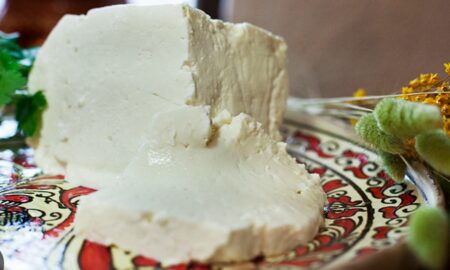 Marea brânză românească a dat lovitura. Care e secretul ei pentru care are succes și peste granițe