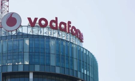 În plină iarnă, Vodafone a început curățenia de primăvară. Compania dă afară sute de angajați