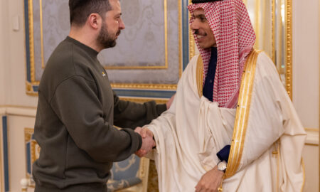 Volodimir Zelenski si Prince Faisal bin Farhan, sursă foto CNN