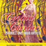 Afis_deschiderea expoziției_Corina Chiriac_istoriile unei mari artiste_Alba Iulia