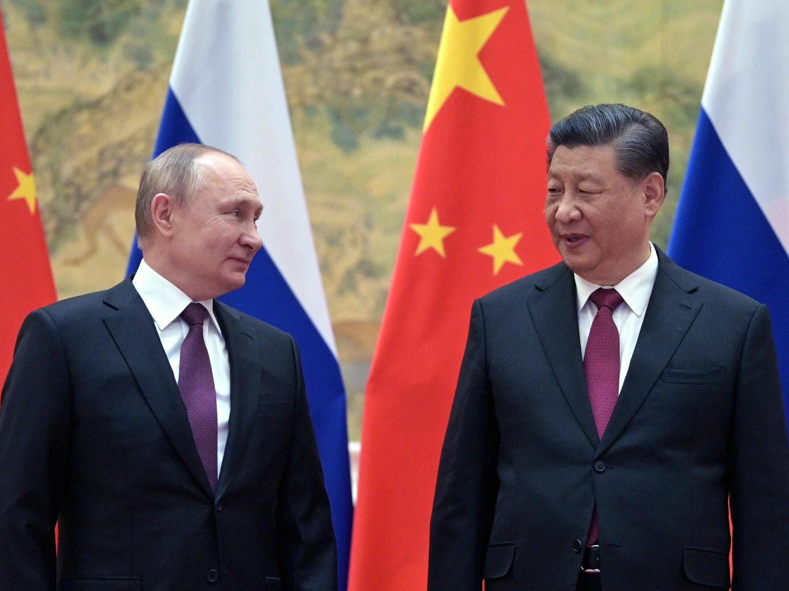 Vladimir Putin și Xi Jinping; sursă foto: npr.rog