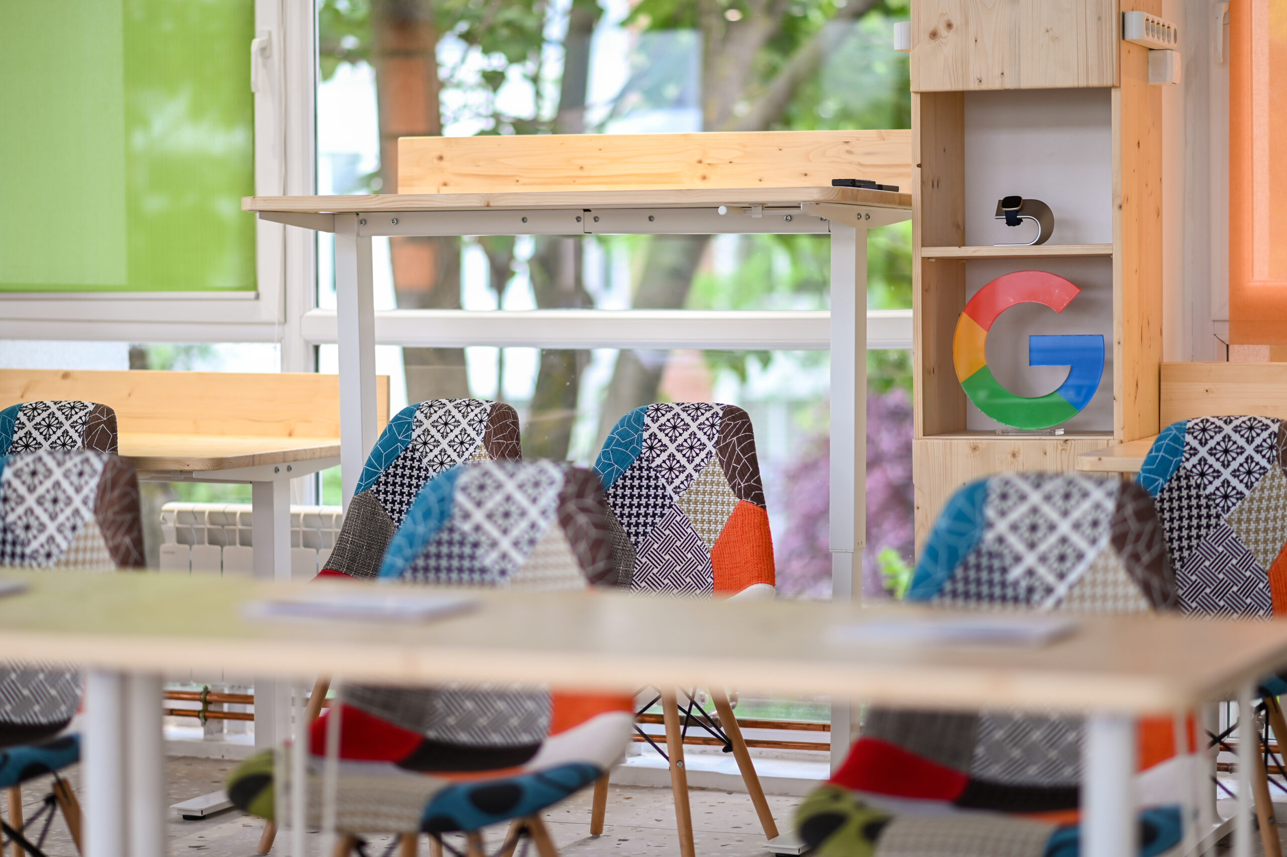 Google Lab UPB Sursă foto Grayling