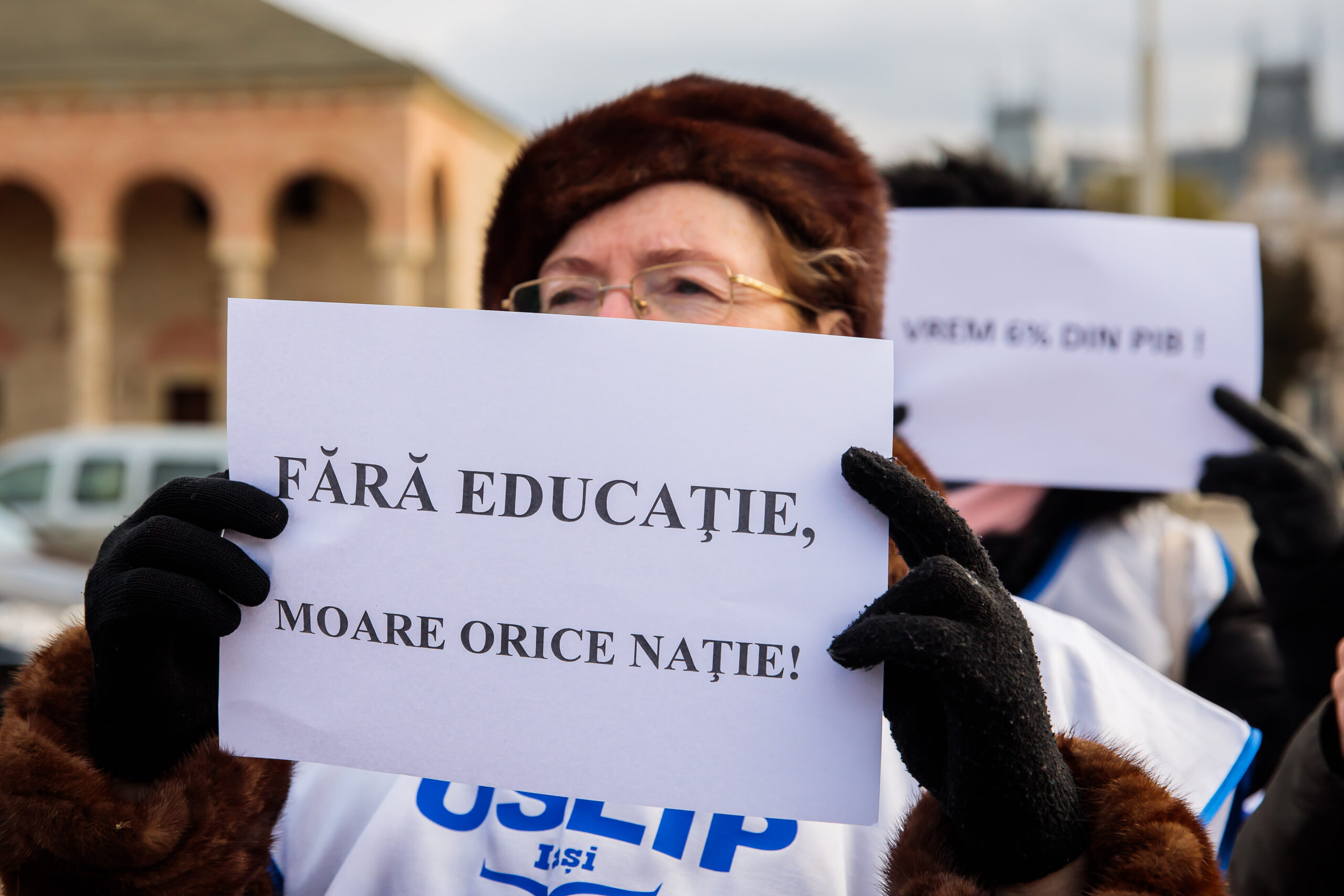 grevă profesori (sursă foto: playtech.ro)