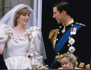 Nunta dintre Prințesa Diana și Prințul Charles Sursa foto Bihoreanul 