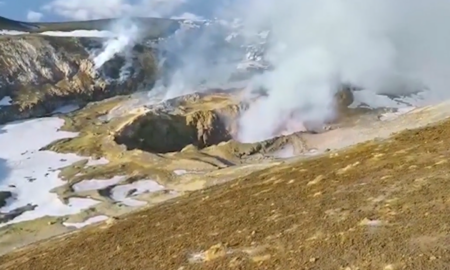 Vulcanul Etna se pregătește să erupă