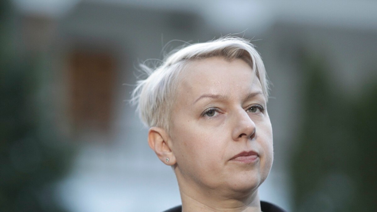 Dana Girbovan