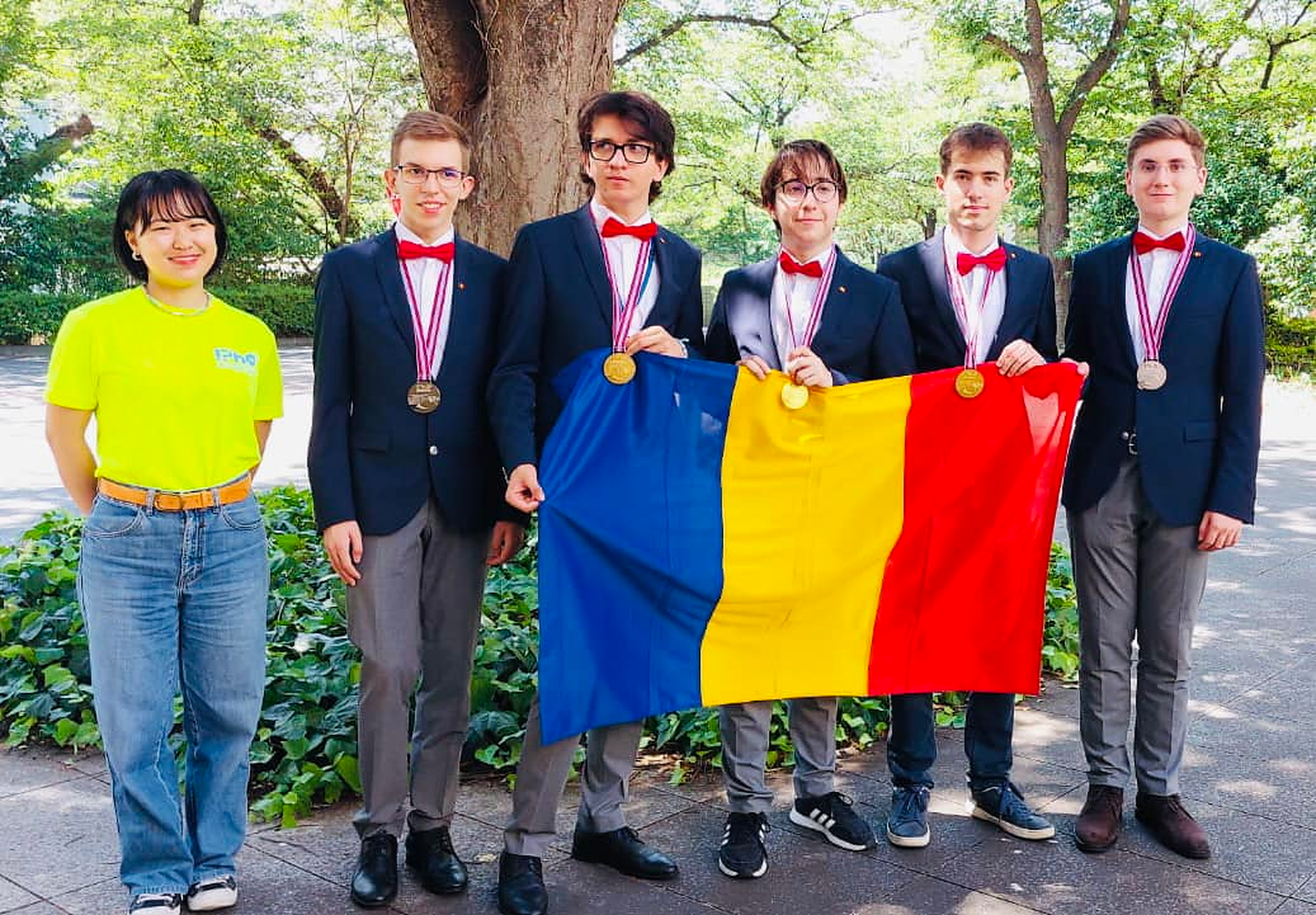România, locul la Olimpiada Internațională de Fizică! Cine sunt elevii cu care ne mândrim în lume 