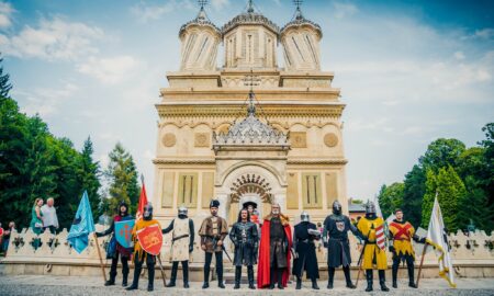 Ediția II a evenimentului cultural „Curtea de Argeș - leagan al Ortodoxiei și sztatalității românești” Sursă foto Facebook Arhiepiscopia Argeșului și Muscelului - AAM
