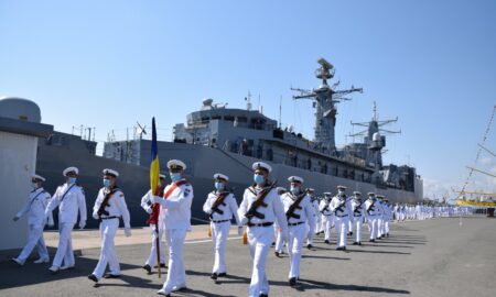 Festivitate cu exerciții militare de Ziua Marinei Române