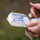 finantare vouchere-250-lei proteste subvenție indemnizație socială