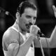 Freddie Mercury, fashion icon al lumii muzicale. Hainele sale, atracția principală a licitațiilor