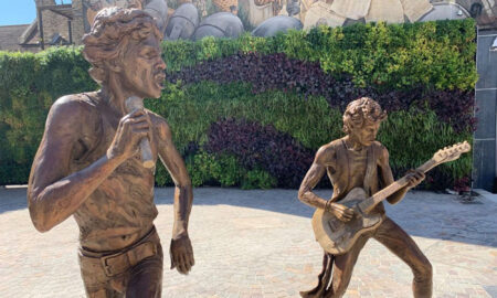 Solistul și chitaristul trupei Rolling Stones, onorați în orașul natal
